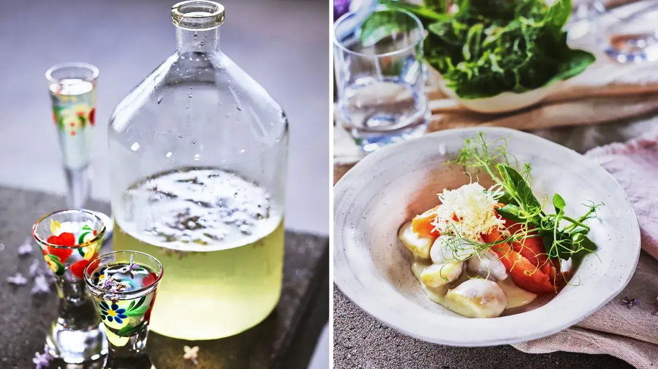 En flaska med ljusgul dryck och sm&aring;, m&aring;lade shotglas. Bredvid en sk&aring;l med gnocchi, tomat och gr&ouml;na skott, perfekt f&ouml;r en midsommar buffe.