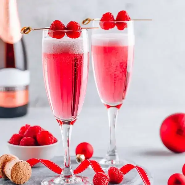Zdjęcie Najlepsze drinki z prosecco rosé na wyjątkowe okazje i przyjęcia