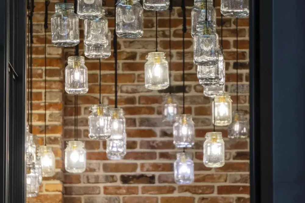 Narzędzia i materiały do lampy z butelki DIY