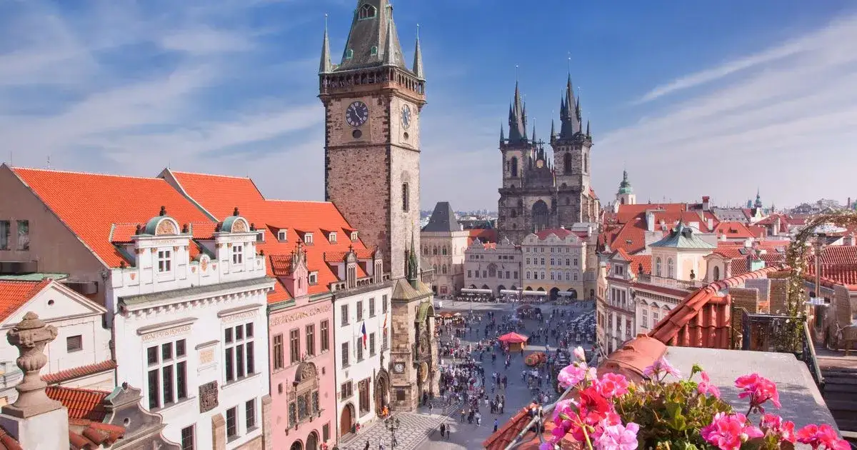 różne typy noclegów Praga