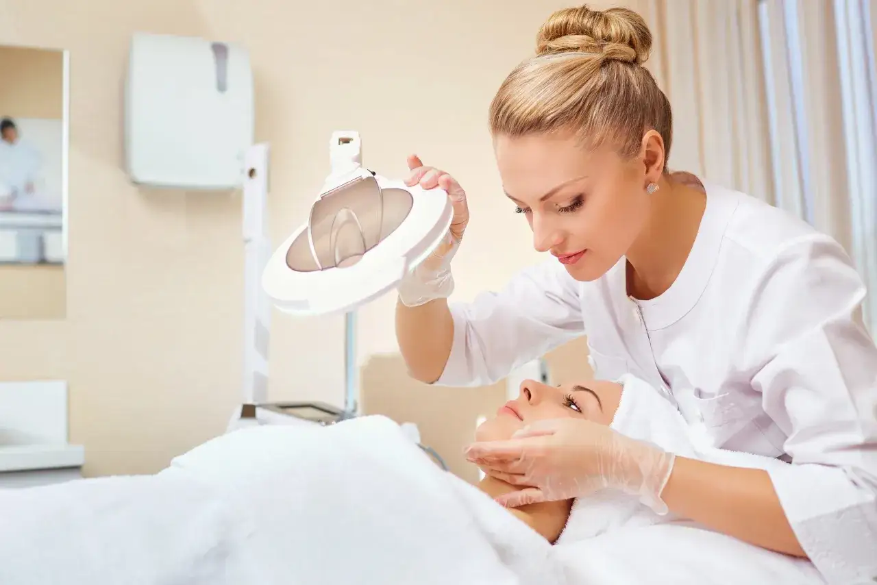 Dermatolog kosmetolog trądzik