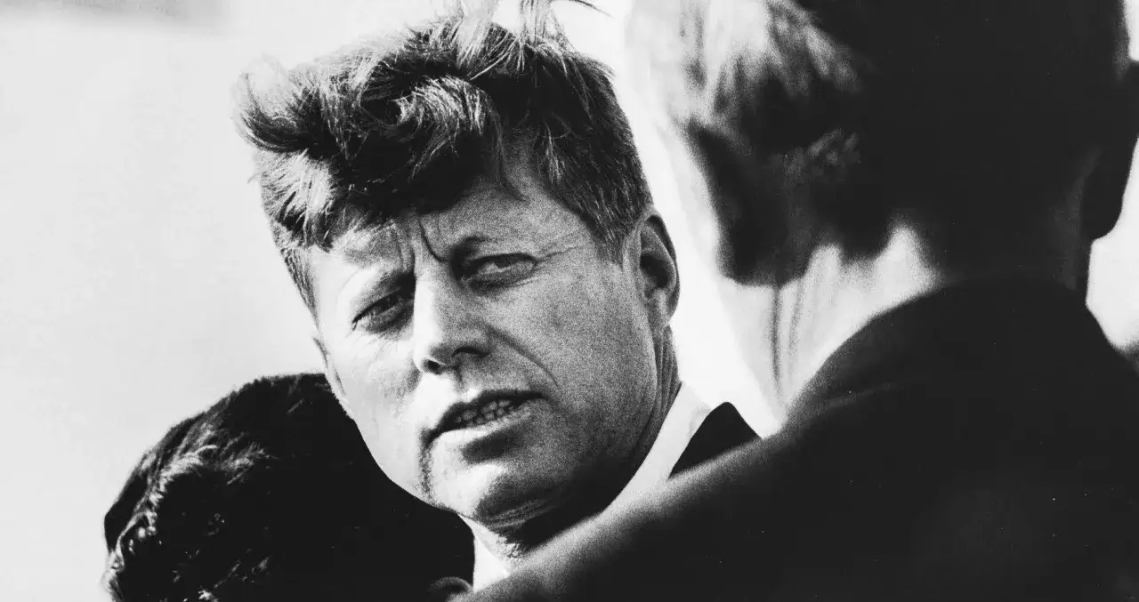 Nahaufnahme von John F. Kennedy, ein Schl&uuml;sselmoment in seiner john f kennedy biografie.