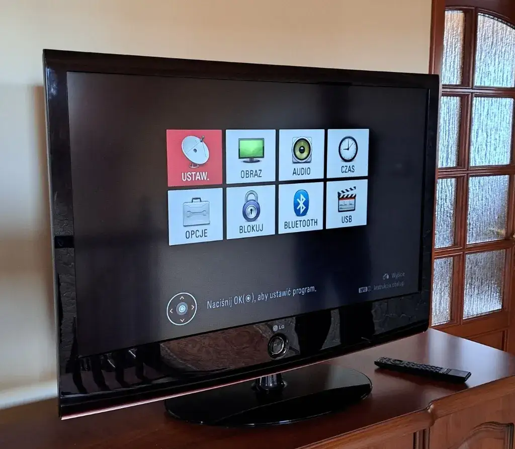 stary telewizor lg smart tv