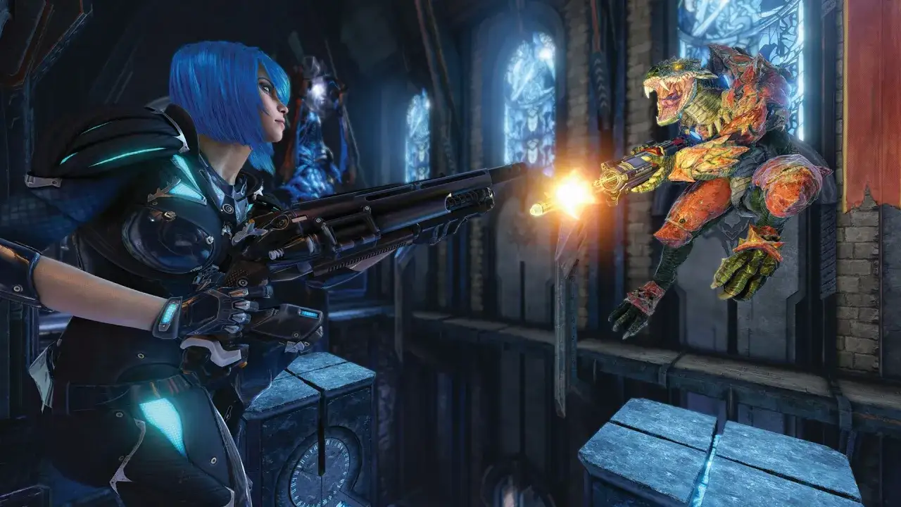 Kobieta z niebieskimi włosami w zbroi strzela z karabinu do jaszczuroludzia w powietrzu. Dynamiczna scena z gry Quake Champions.