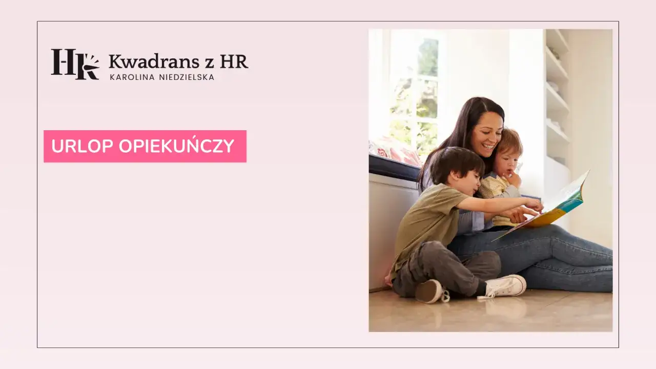 Matka czyta dzieciom książkę, spędzając czas podczas urlopu opiekuńczego 5 dni.
