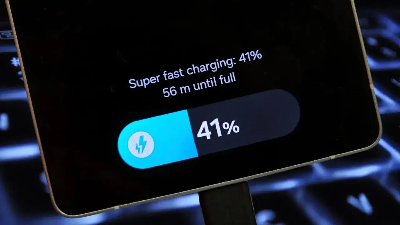 Super szybkie ładowanie telefonu: 41% naładowania, 56 minut do pełna. Od czego zależy szybkość ładowania telefonu?