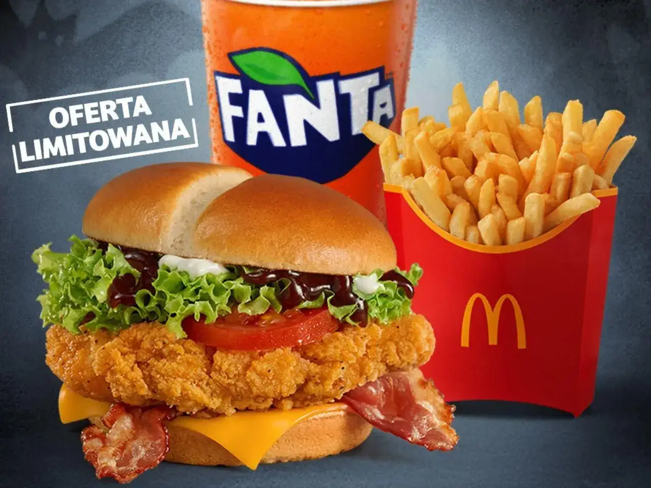McCrispy burger z chrupiącym kurczakiem, bekonem i serem, do tego frytki i Fanta. Oferta limitowana!