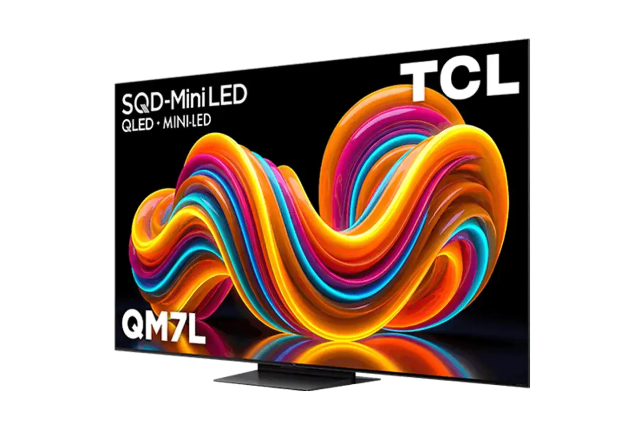 TCL QM7L SQD-Mini LED QLED. Kolorowa, dynamiczna grafika na ekranie sugeruje doskonały obraz, idealny do rankingu telewizorów 65 cali.