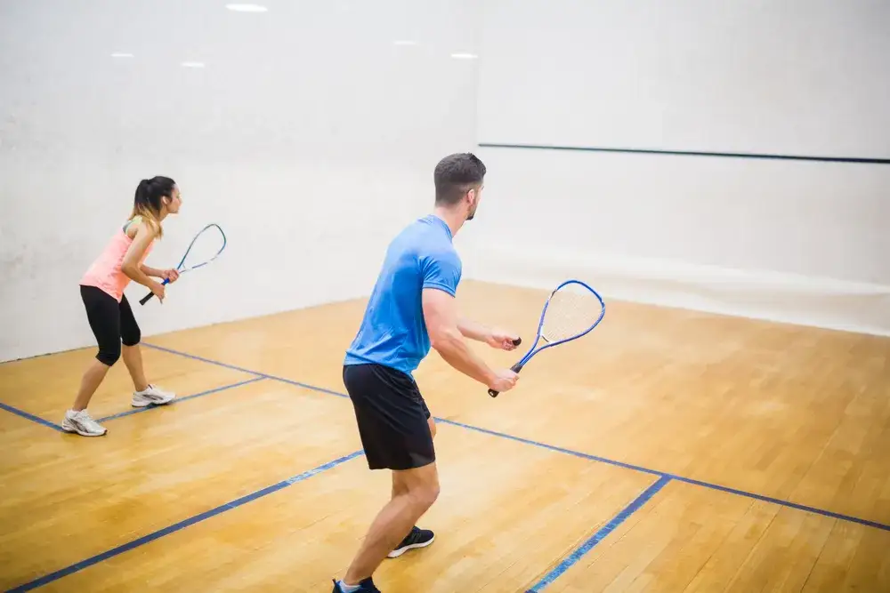 Trening squasha dla początkujących