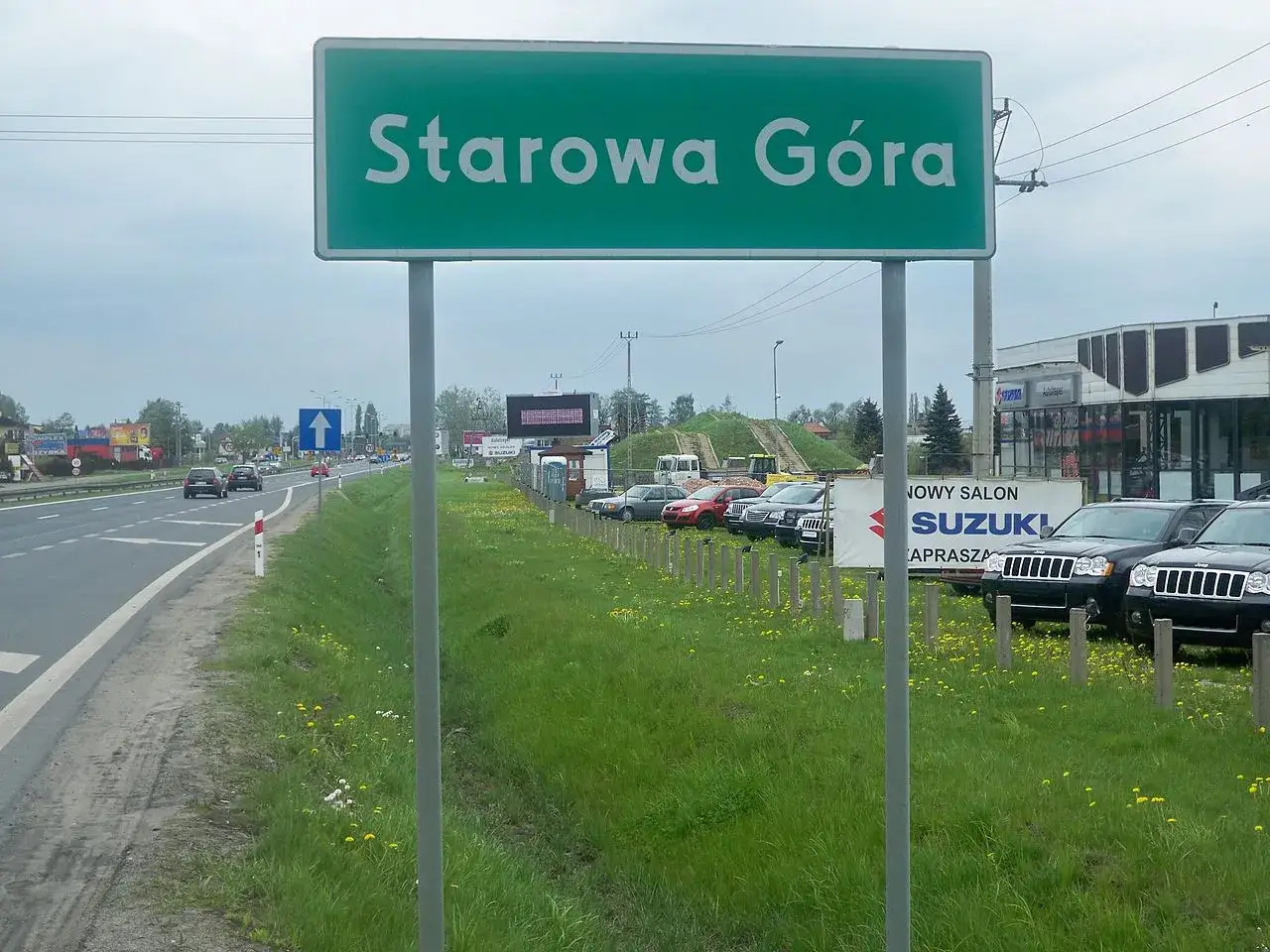 Zielony znak z napisem 