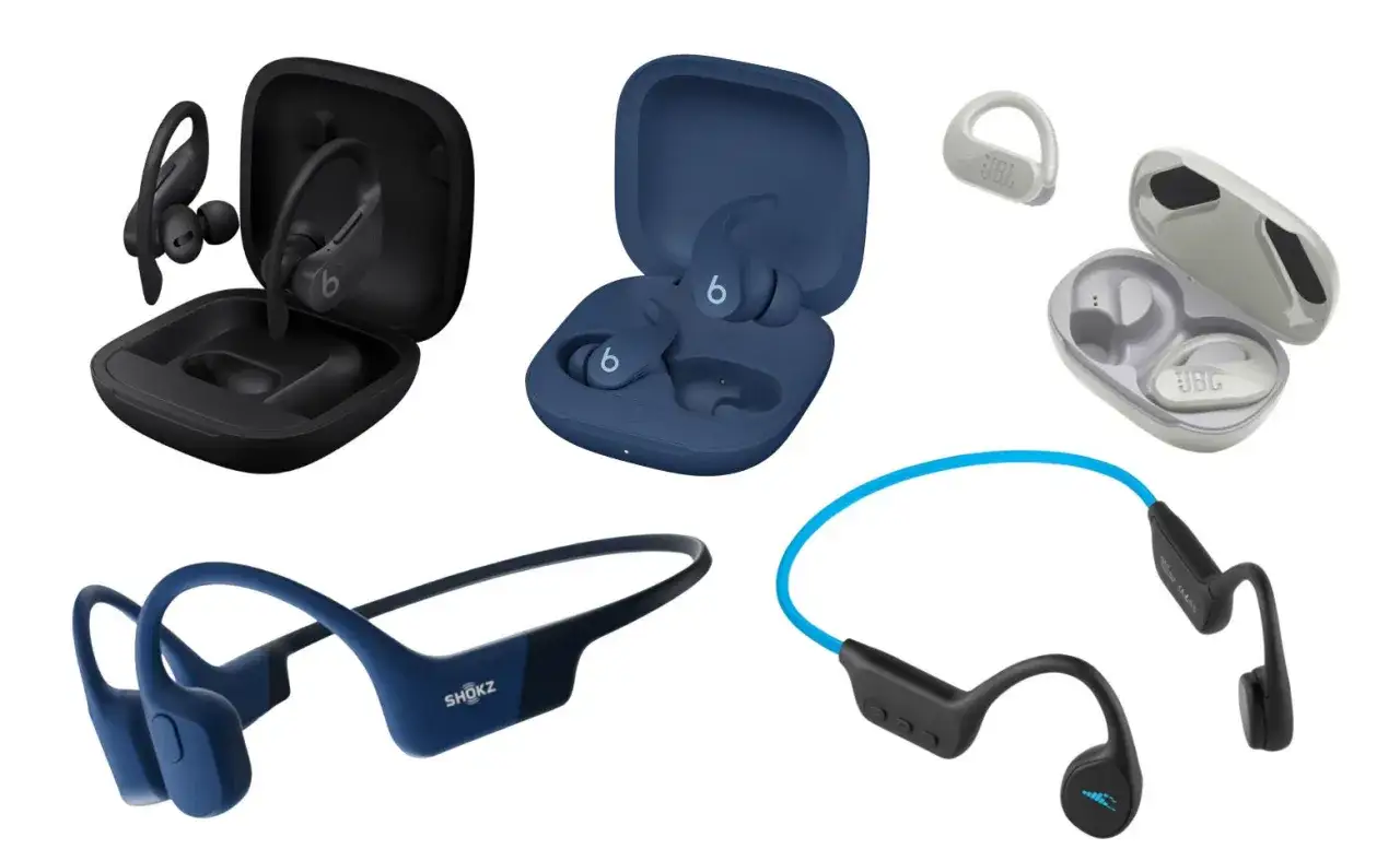 Plusieurs casques audio sans fil, parfaits pour courir avec un casque, sont pr&eacute;sent&eacute;s : noirs, bleus, blancs et gris.
