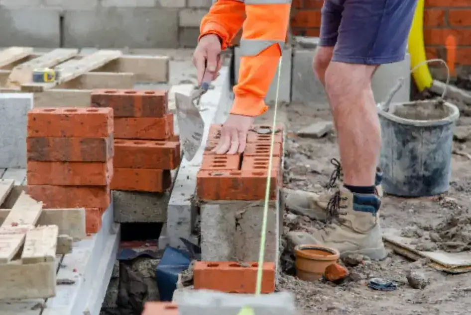 Zdjęcie Jak długo schnie zaprawa murarska? Odkryj kluczowe czynniki wpływające na czas schnięcia