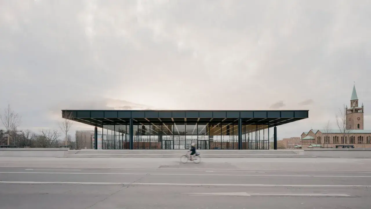 Neue Nationalgalerie architektura Miesa van der Rohe