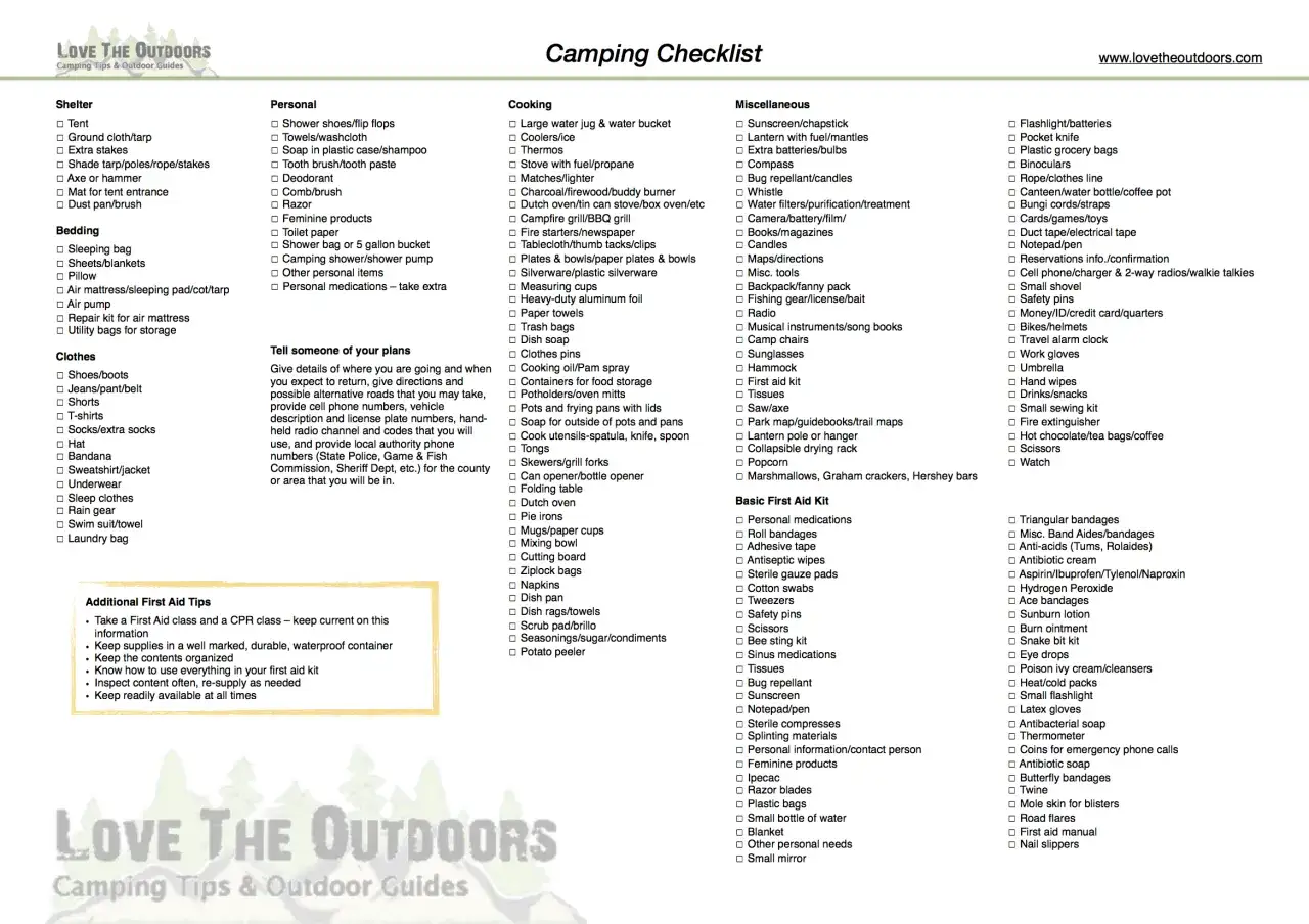 Umfassende Packliste Camping: Von Zelt bis Erste-Hilfe-Set, alles f&uuml;r ein gelungenes Outdoor-Abenteuer.
