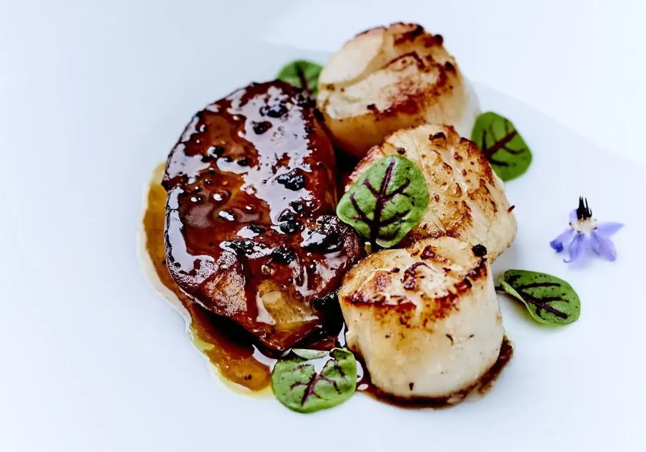 Exemple de plat semi-gastronomique à Paris