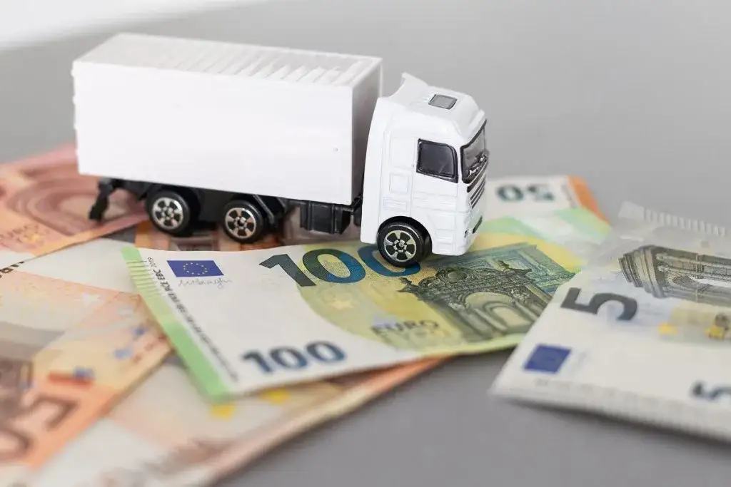 czynniki wpływające na cenę transportu
