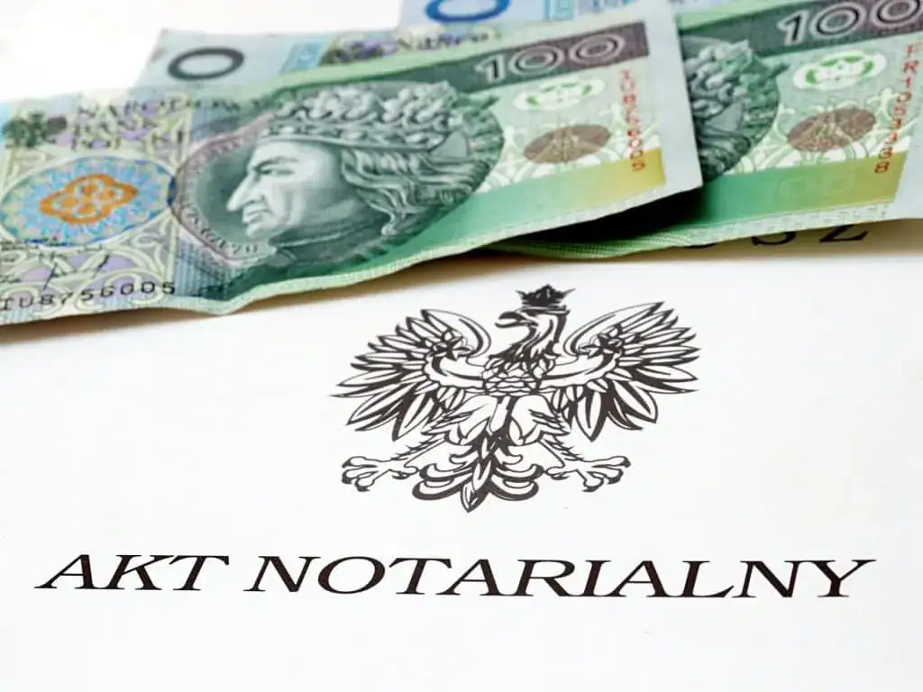 Dokumenty notarialne i pieniądze