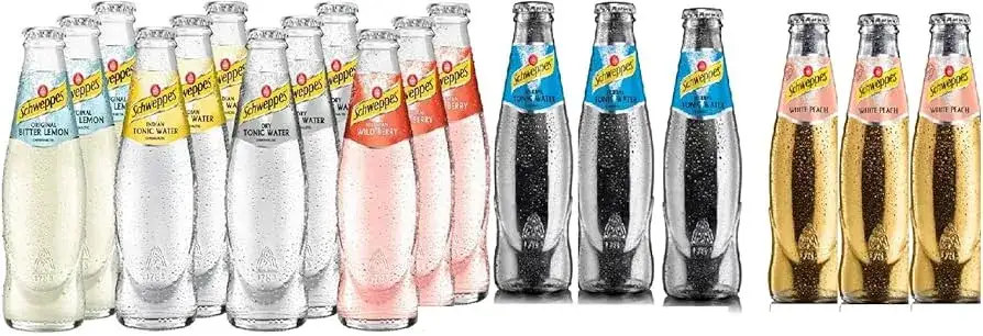verschiedene Ginger Ale Flaschen und Gläser