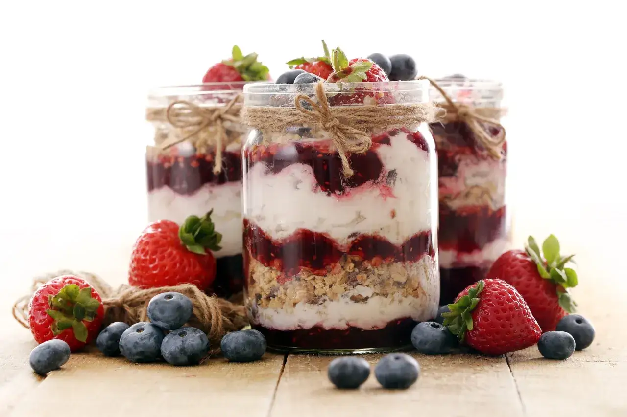 Verrines desserts fromage blanc fruits rouges