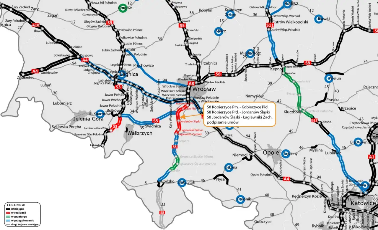 Mapa drogowa Dolnego Śląska z zaznaczonymi drogami, w tym S8 i A4. Widać m.in. Wrocław, Legnicę, Wałbrzych, Jelenia Górę i okolice **Mszczonowa**.
