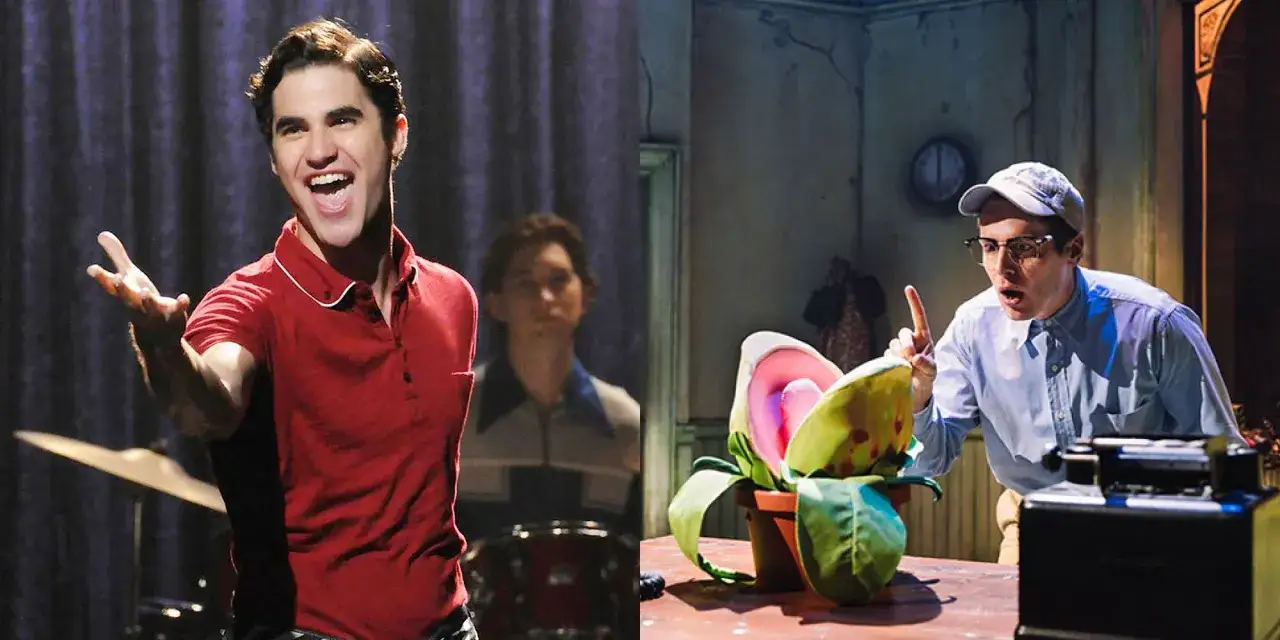 Darren Criss i Glee-rollistan sjunger glatt. Bredvid, en man pratar med en k&ouml;tt&auml;tande v&auml;xt.