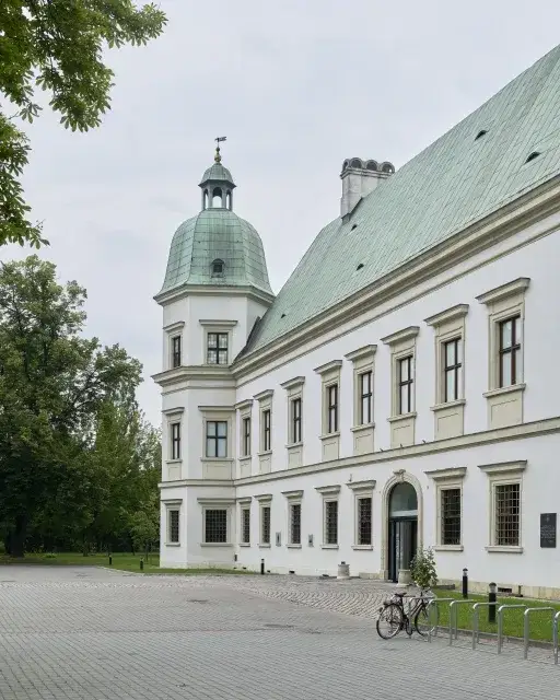 Zdjęcie Muzeum sztuki współczesnej Warszawa: nowe miejsce, ciekawe wystawy