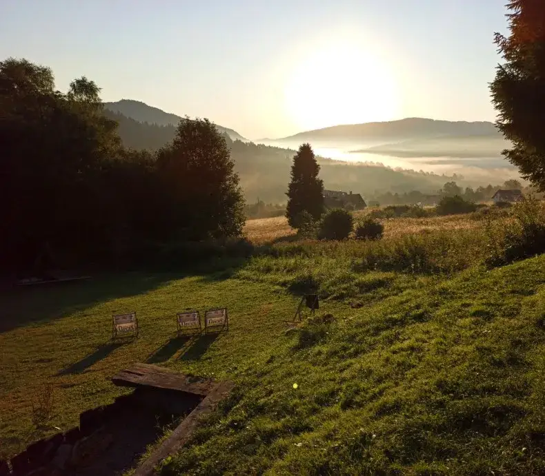 Bacówka pod Honem widok z tarasu