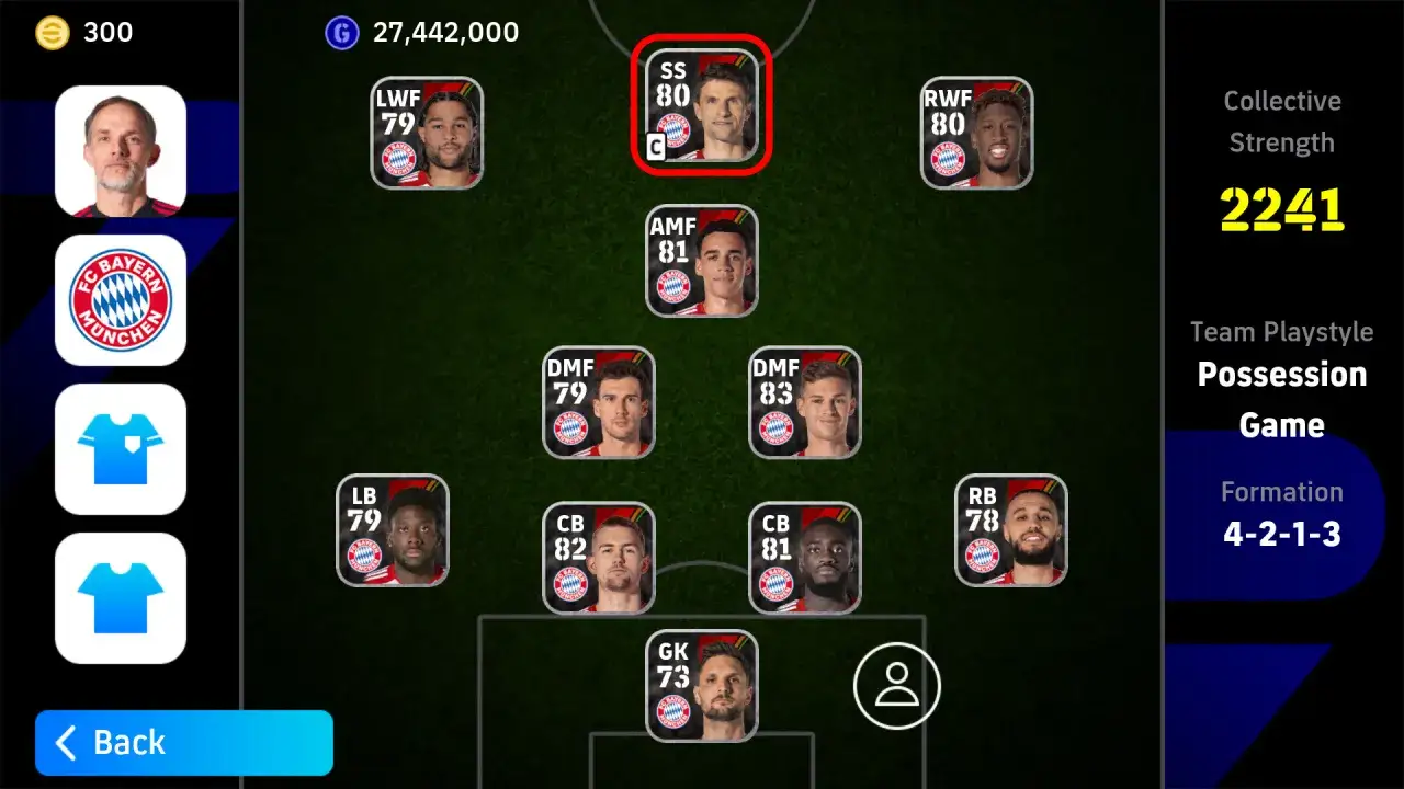 Formación 4-2-1-3 en eFootball 2025 con jugadores del Bayern Múnich.