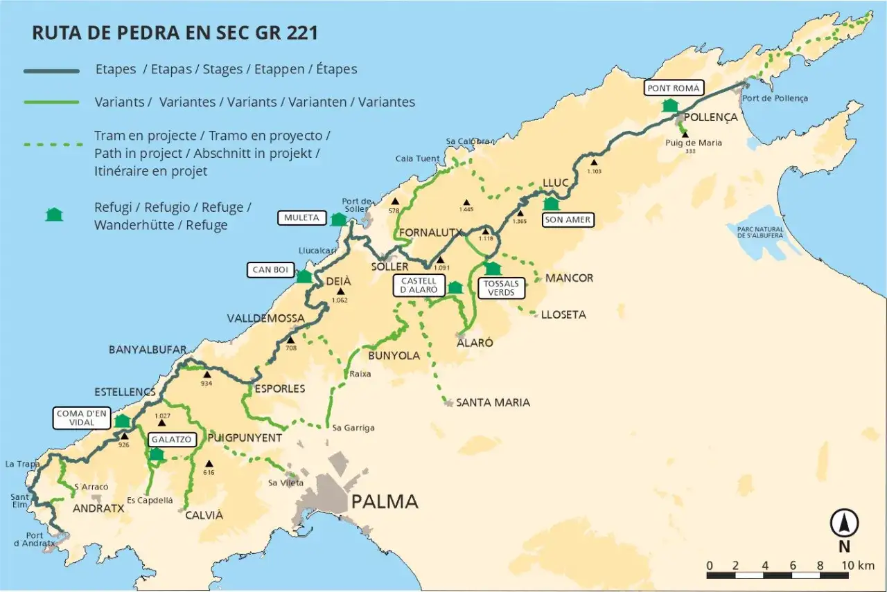 Carte du GR 221 Majorque, la Ruta de Pedra en Sec, avec ses étapes, variantes et refuges.