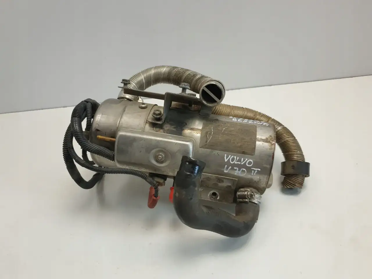Webasto do Volvo S60, V70 II, benzyna, 1.4kW. Urządzenie do dogrzewania silnika.