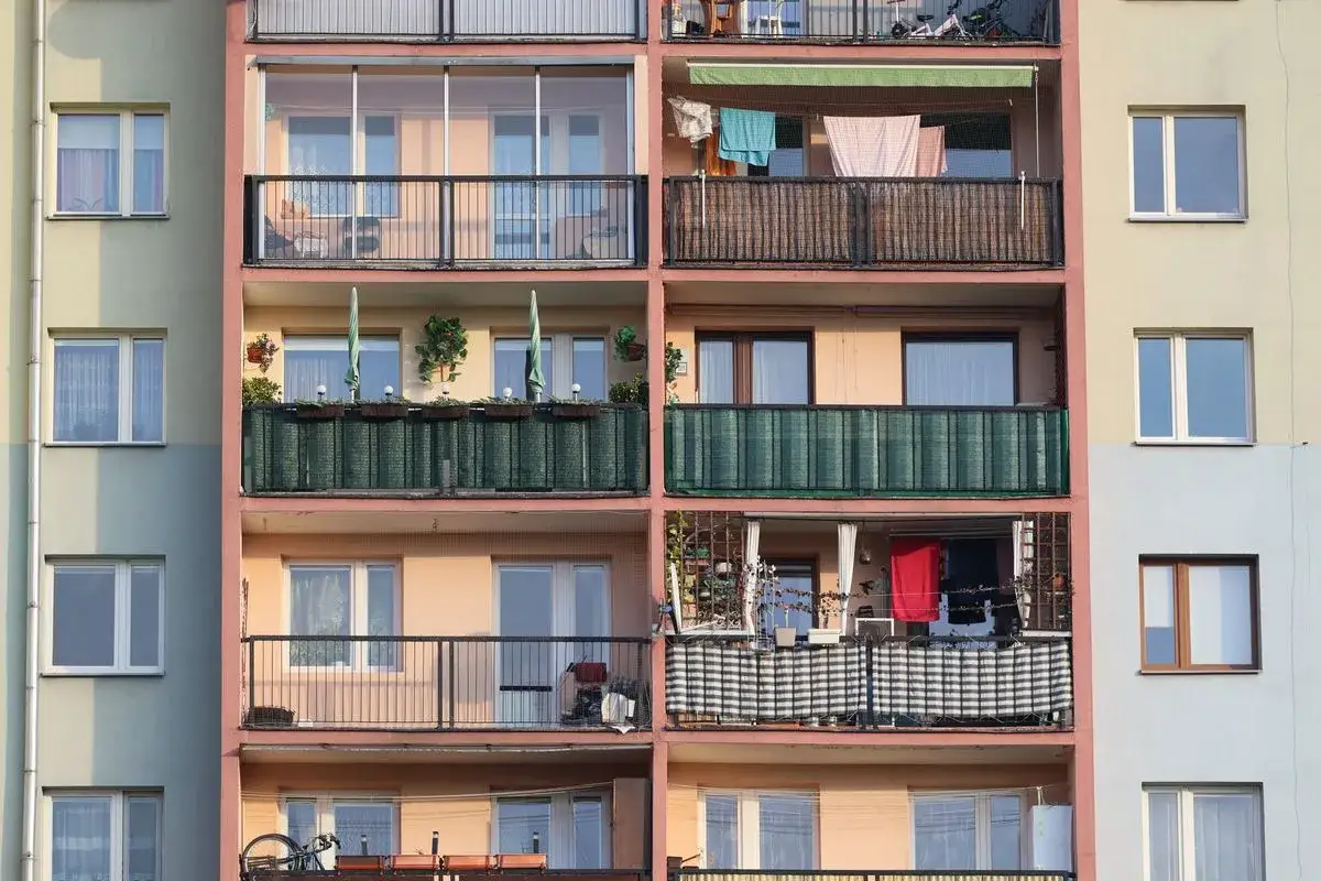 Zdjęcie Czy balkon jest częścią wspólną? Ważne informacje o prawie i kosztach
