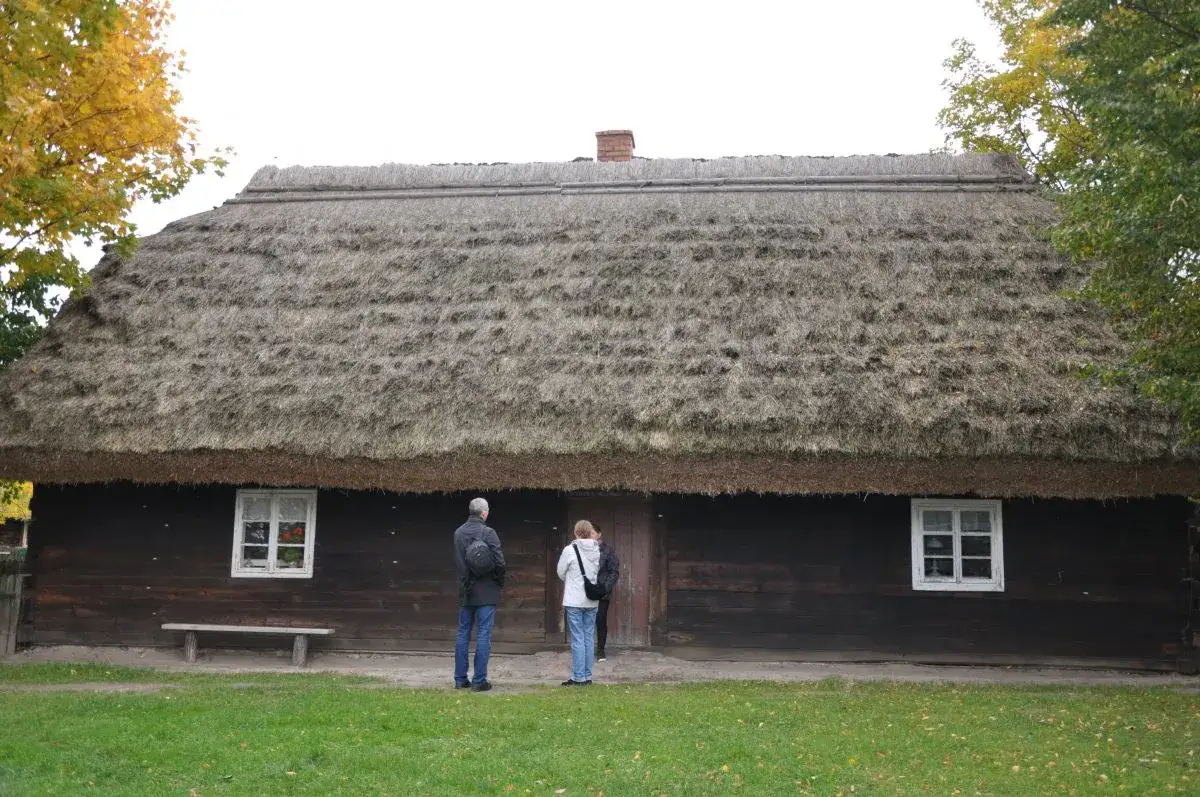 Zdjęcie Skansen Lednica: Odkryj fascynującą historię i atrakcje dla rodzin