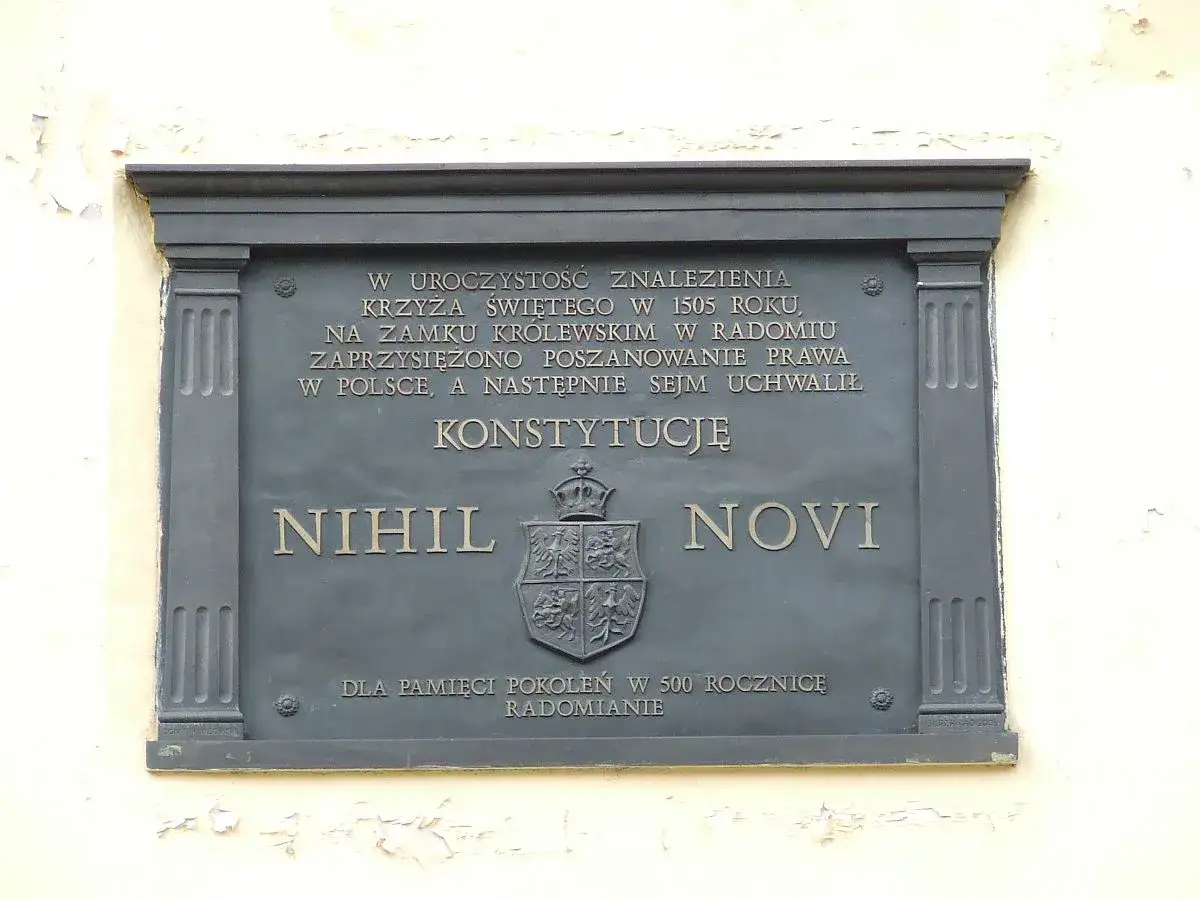 Przywileje szlacheckie w Polsce, konstytucja Nihil novi