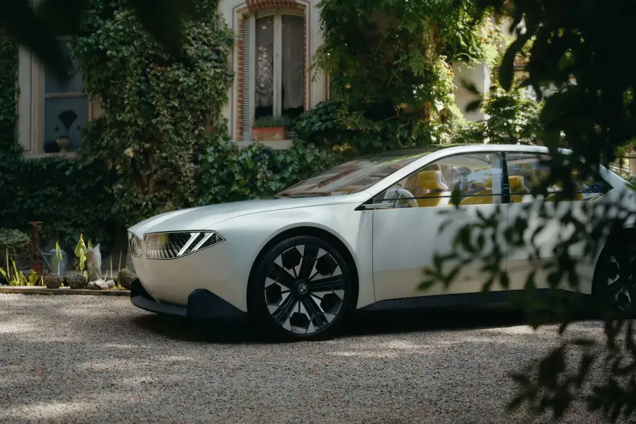 BMW Vision Neue Klasse concept car