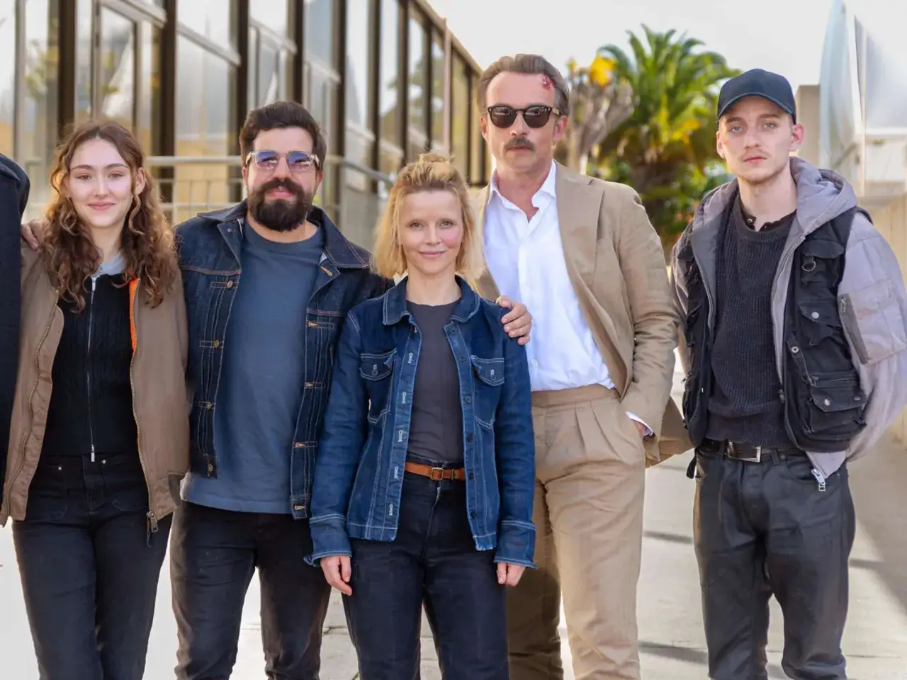 Das Ensemble der Hauptdarsteller von 