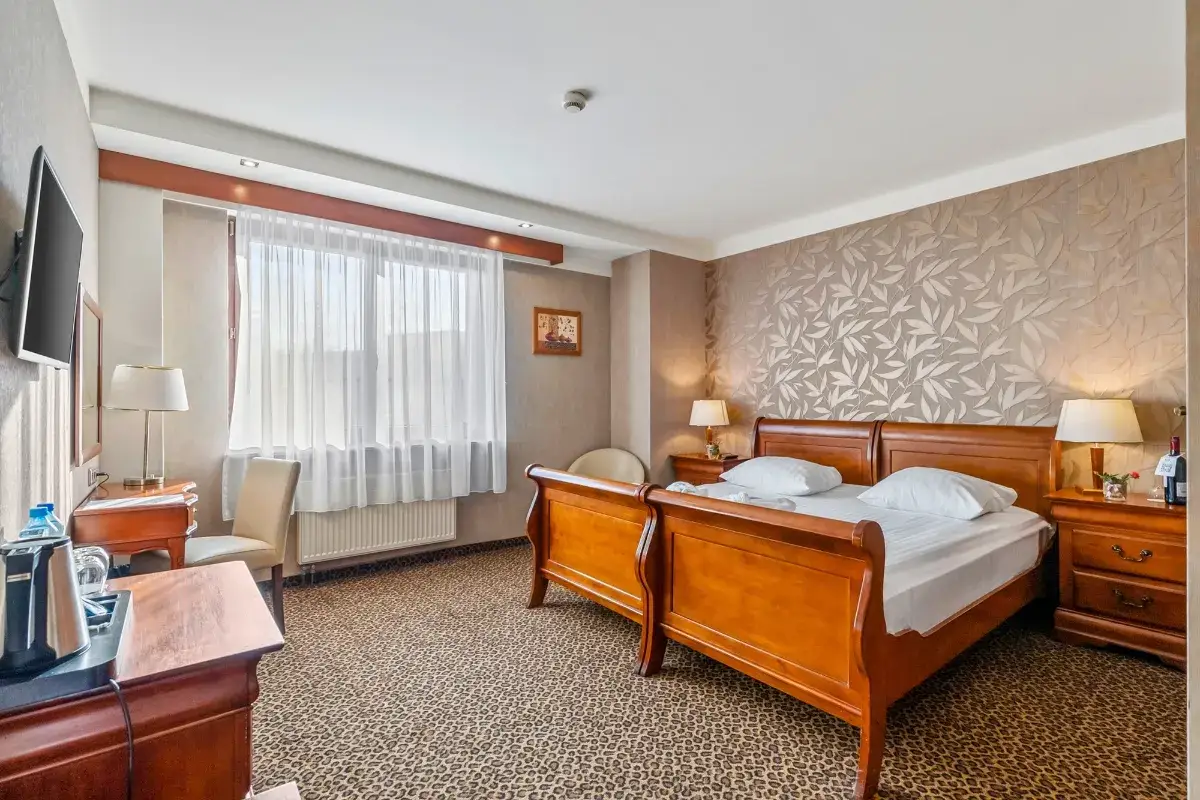 Wnętrze pokoju Hotel Diament Siemianowice udogodnienia