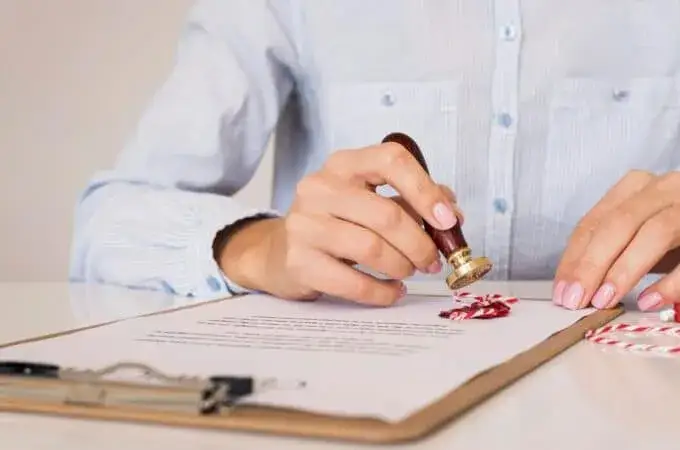 Zdjęcie Gdzie znaleźć akt notarialny? Kluczowe kroki do uzyskania wypisu