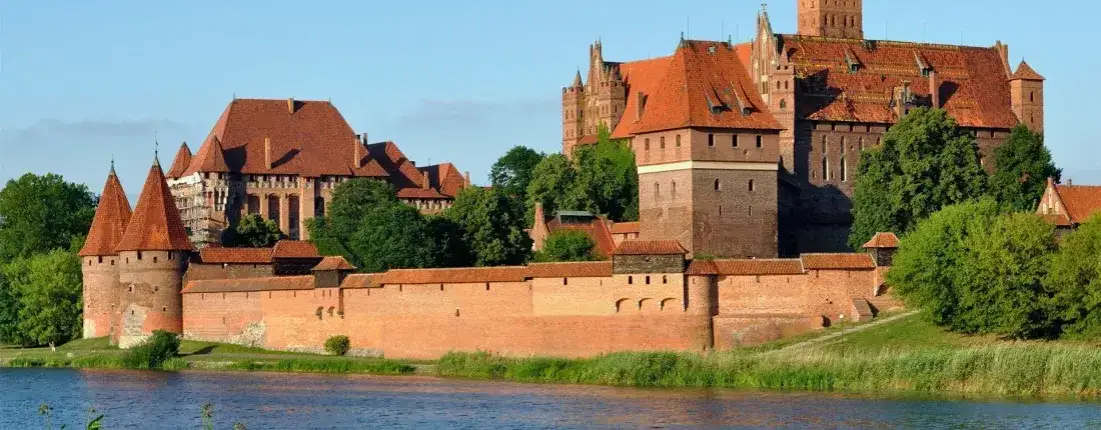Zdjęcie Czy zamek w Malborku jest największy na świecie? Fakty i ciekawostki