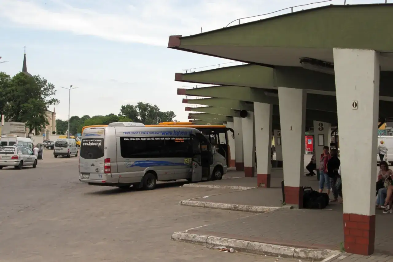 Dworzec PKS Lublin Aleja Tysiąclecia 6