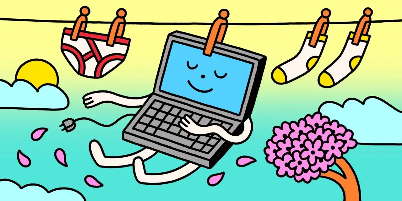 En glad laptop h&auml;nger p&aring; en tv&auml;ttlina med strumpor och underkl&auml;der. Datorn verkar njuta av att rensa datorn helt.
