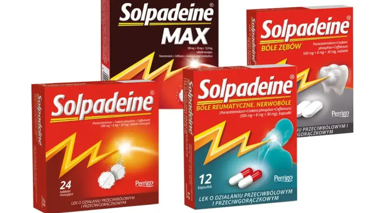 Opakowania leków Solpadeine z paracetamolem i kodeiną, na ból zębów, reumatyzm i nerwobóle.
