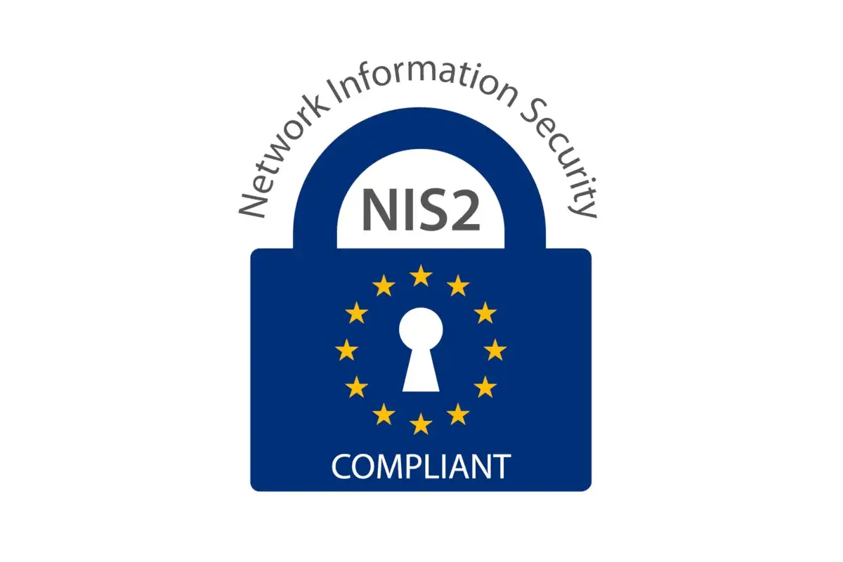 Symbol kłódki z napisem NIS2 i gwiazdkami UE. Oznacza zgodność z dyrektywą Network Information Security.