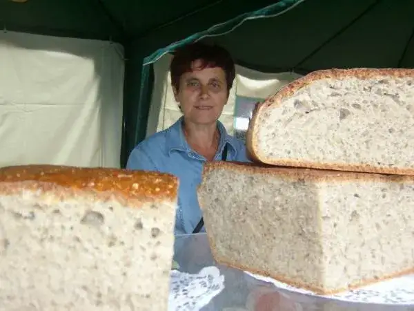 Targowisko Żarki chleb tatarczuch