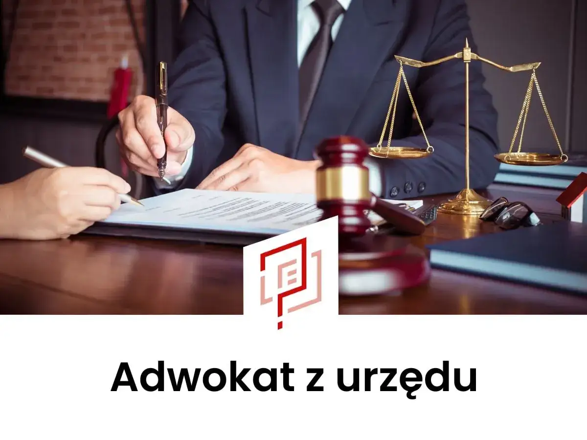 Adwokat z urzędu podpisuje dokumenty. W tle waga sprawiedliwości i młotek sędziowski.