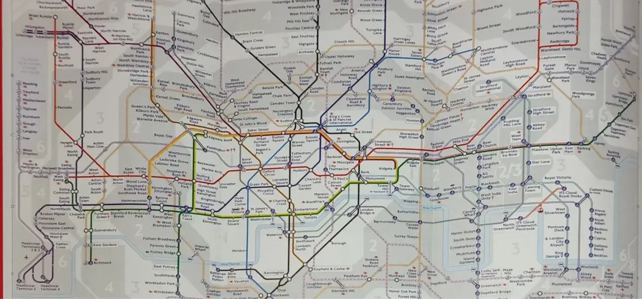 Metro londyn bilet 3 dniowy. Mapa sieci metra w Londynie z zaznaczonymi stacjami i liniami.