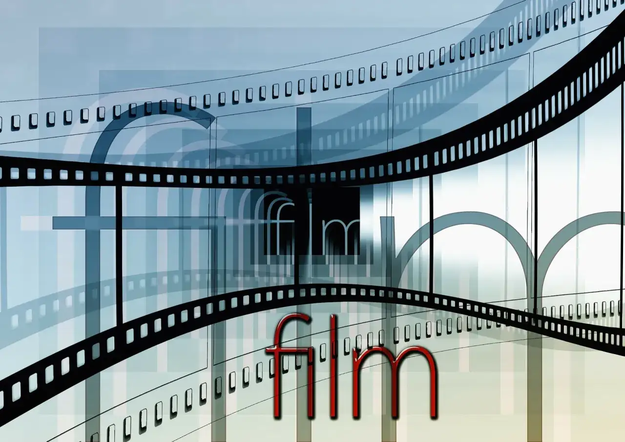 Taśma filmowa z napisem 