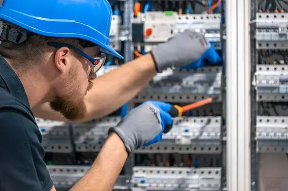 Zdjęcie Zarabiaj jako Inżynier Elektryk w Niemczech: Ile Naprawdę?