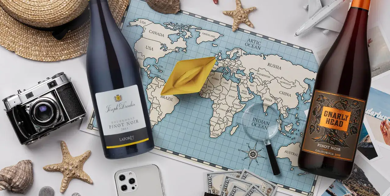 Porównanie win z Nowego Świata i Europy: butelka francuskiego Pinot Noir obok kalifornijskiego.