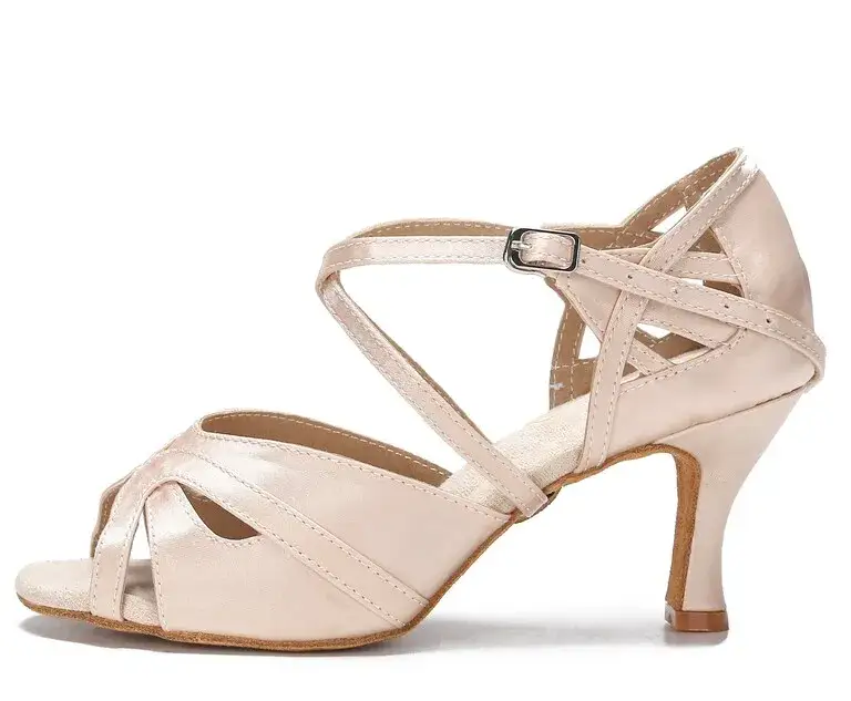 buty ślubne nude, cieliste szpilki ślubne, buty ślubne beżowe