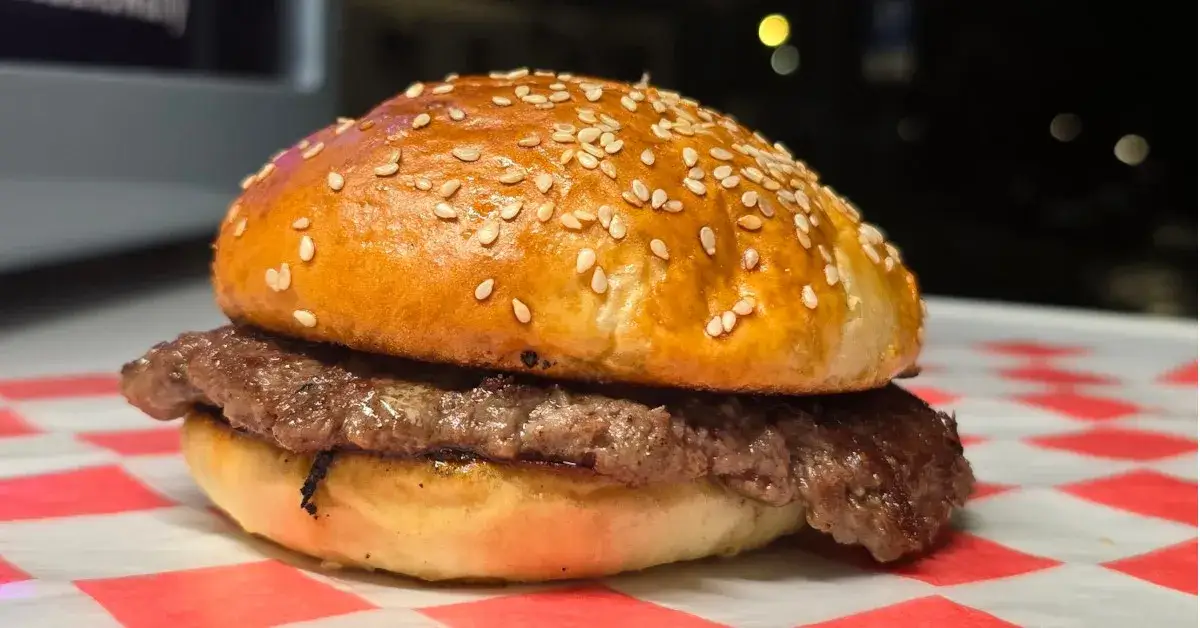 smash burger technika smażenia